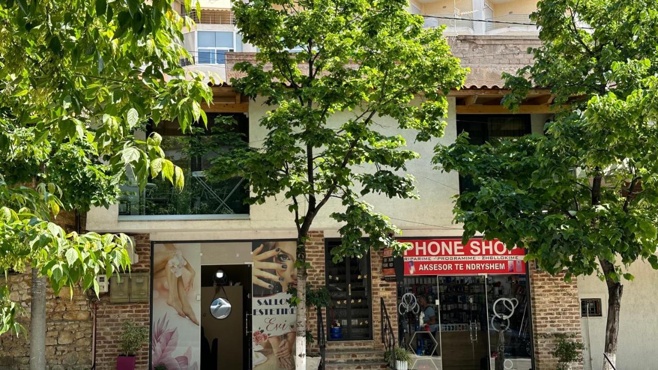 Laura Room'S Sarande Exterior photo